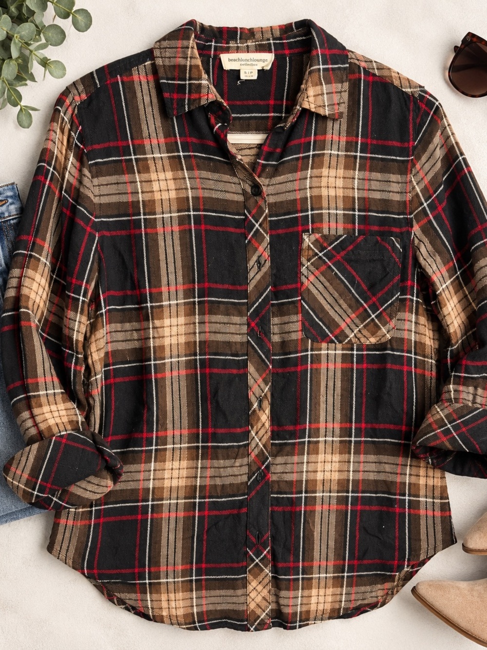 BeachLunchLounge Plaid Button Down Shirt Black Brown Red Petite Small